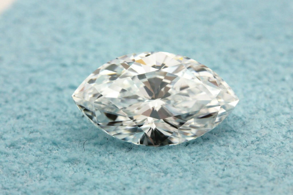 GIA certified loose diamond 0.70ct marquise D VS2 8.20 x 4.67 x 2.95 mm new