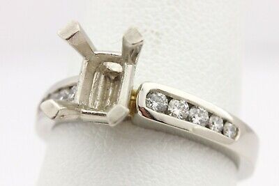 Platinum 7x5mm emerald diamond engagement ring semi mount .23ctw round size 5.75