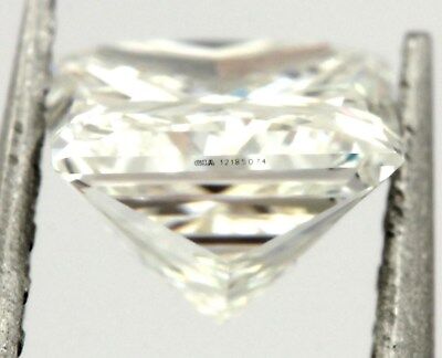 GIA Certified Diamond 0.76 carat Princess Cut F VVS2 5.65 x 4.74 x 3.42 mm NEW
