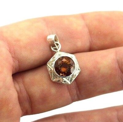 Sterling Silver 2.74ctw citrine 6 round diamond star engraved bezel pendant new