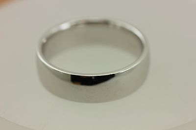 935 Argentium Sterling Silver polished 7mm wedding band ring man's size 11 NEW