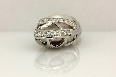 Platinum ballerina slipper shoe pendant baroque pearl round diamond 5.26 grams