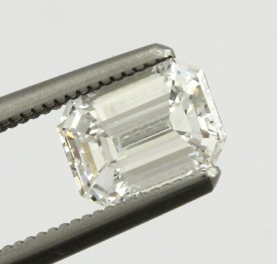 GIA Certified 0.86 carat Diamond Emerald Cut D VS1 6.52 x 4.80 x 3.13 mm Estate