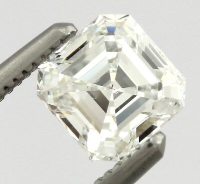 GIA Certified 0.72 carat Diamond Asscher Cut E VVS1 5.15 x 5.05 x 3.34 mm NEW