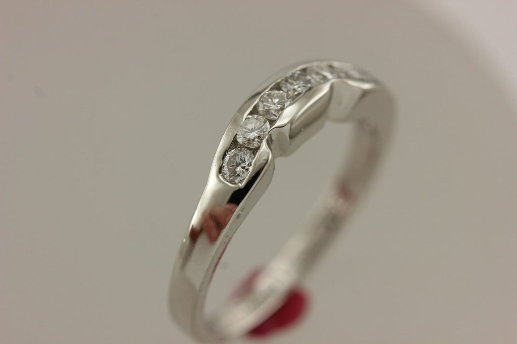 Platinum .36ctw round white diamond notched tracer wedding band ring sz 6.5