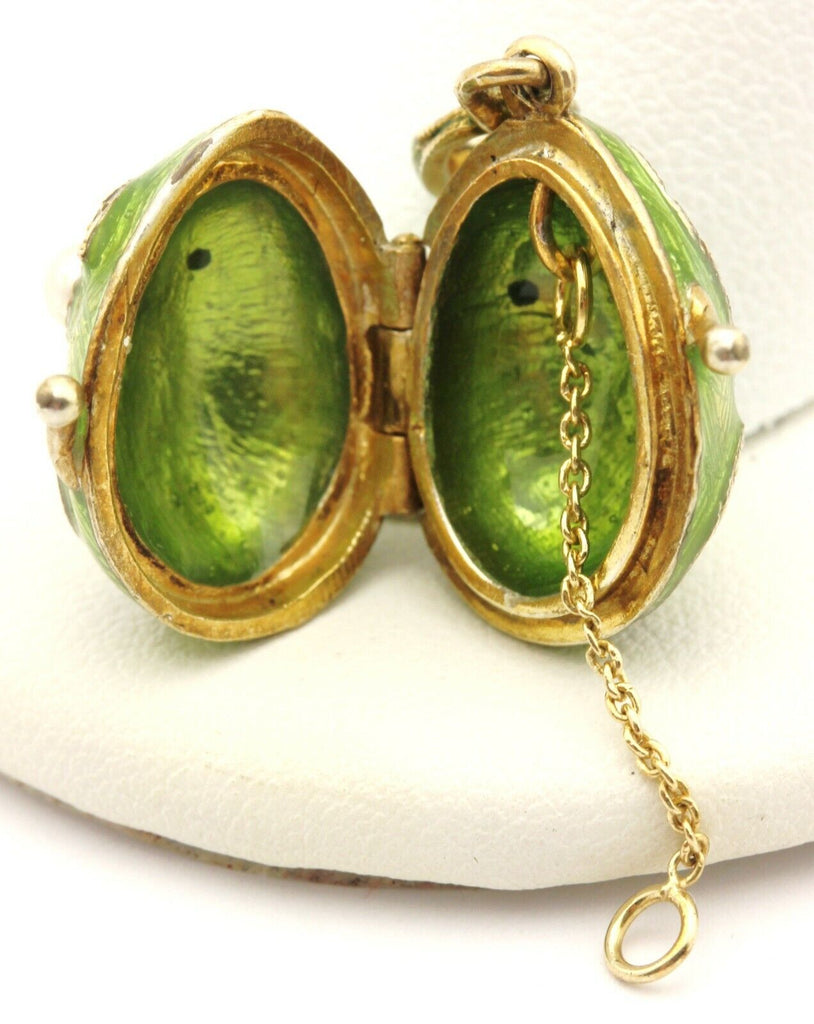 costume fashion green eneamel egg locket pendant charm 1 inch 6.25g vintage