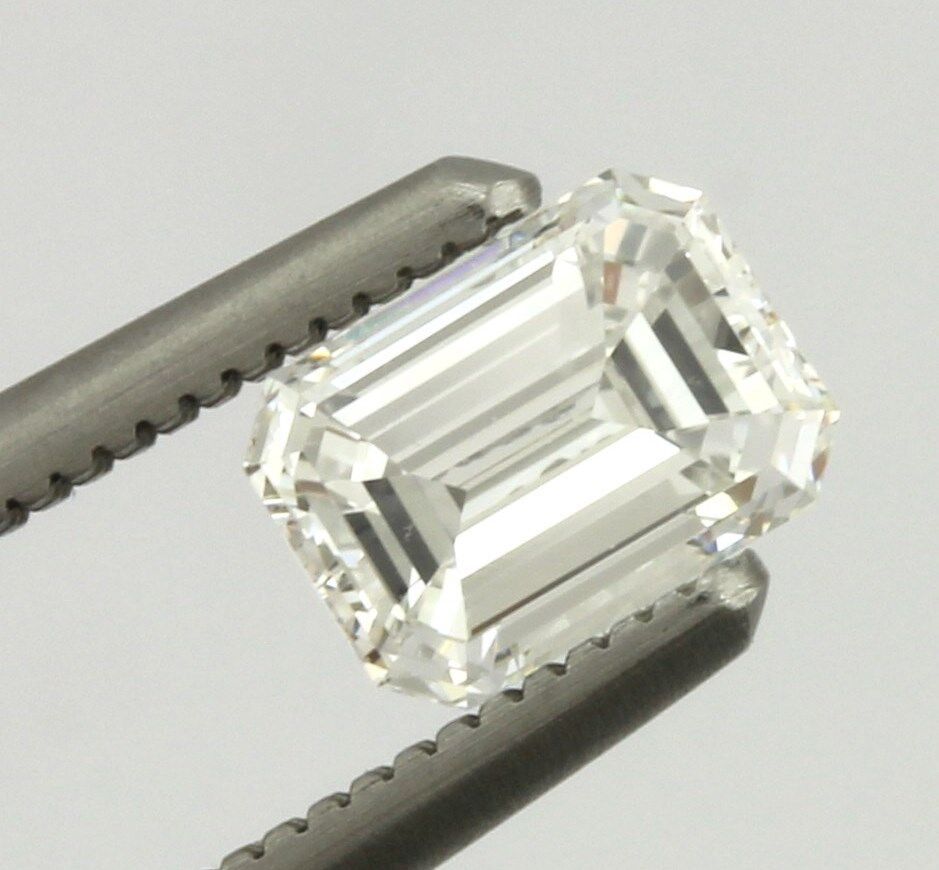 GIA Certified Diamond Emerald Cut 0.54 carat D VVS2 5.37 x 3.90 x 2.78 mm loose