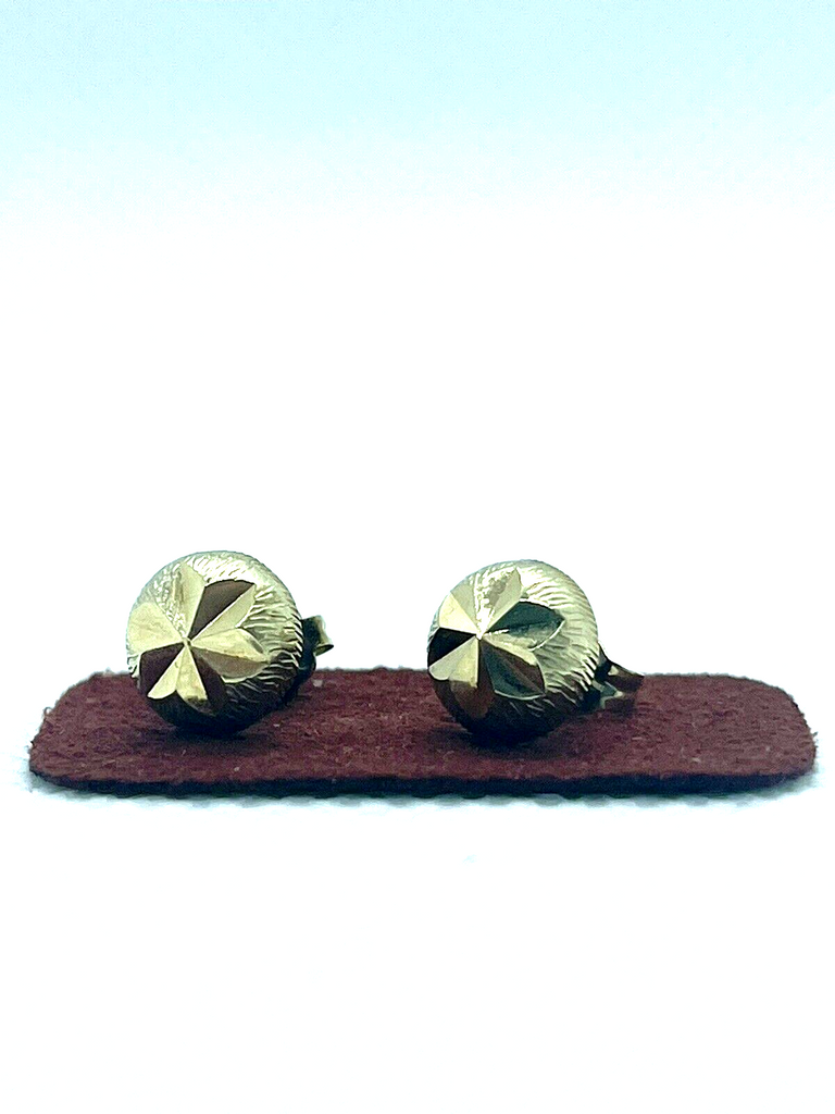 14k yellow gold engraved stud earrings 8mm diamond cut 0.9g vintage estate