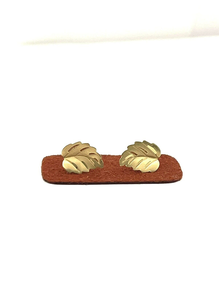 14k yellow gold leaf stud earrings 0.5inch 0.6g vintage estate