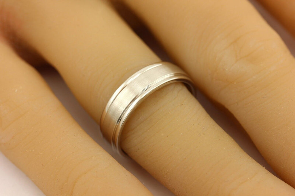 14k white gold man's wedding band ring size 8.75 comfort fit satin center estate