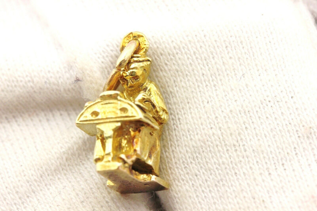 375 BRUXELLES 9k yellow gold charm 3.19g Brussels diamond cutter vintage estate