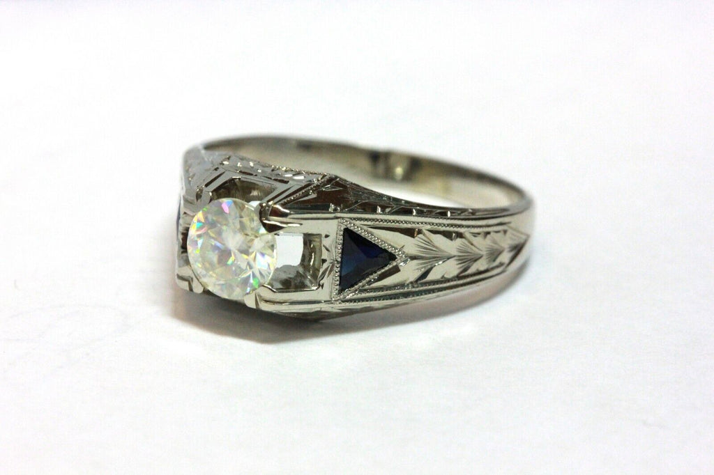 18k white gold man's ring strontium titanate triangle lab sapphires 7.3g size 10