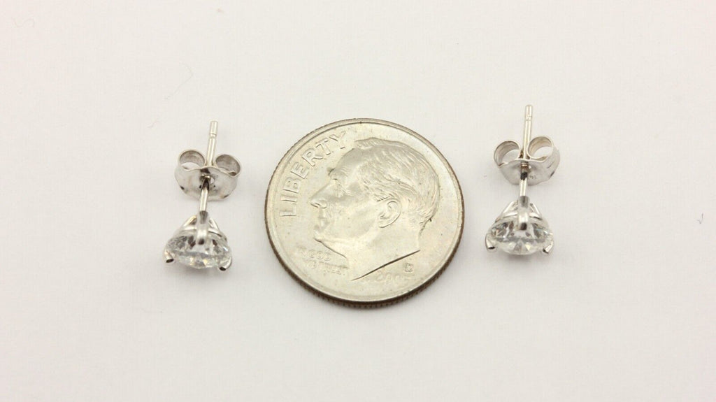 14k white gold 1.48ctw diamond stud earrings FG color I1 clarity 5.76x3.41mm 1gr