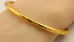 22k yellow gold hollow India slip-on bangle bracelet 7.5 inch length 15.20 grams