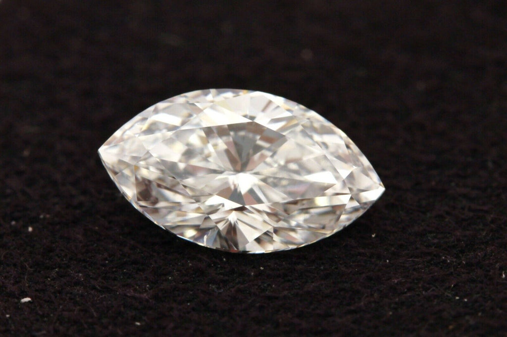 GIA certified loose diamond 0.70ct marquise D VS2 8.20 x 4.67 x 2.95 mm new