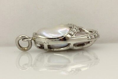 Platinum ballerina slipper shoe pendant baroque pearl round diamond 5.26 grams