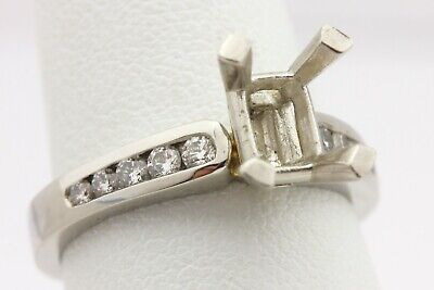 Platinum 7x5mm emerald diamond engagement ring semi mount .23ctw round size 5.75