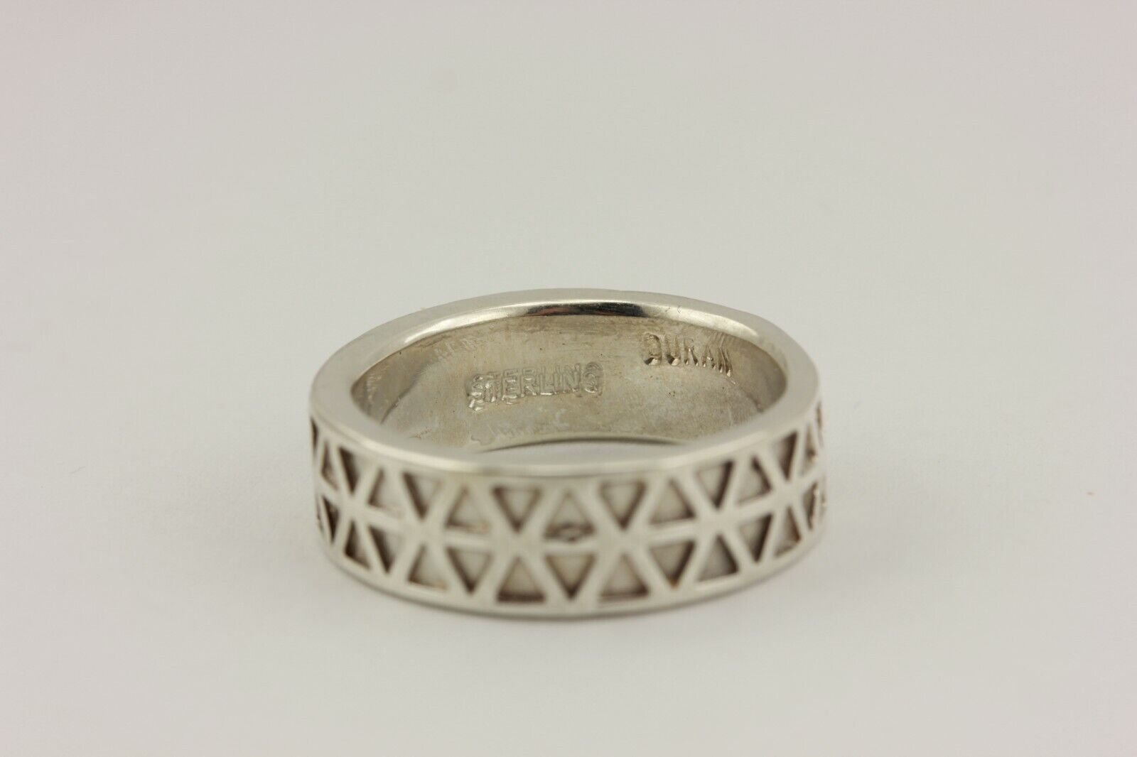 sterling silver women's wedding band alternating triangles 5.8g 6mm size 5.5