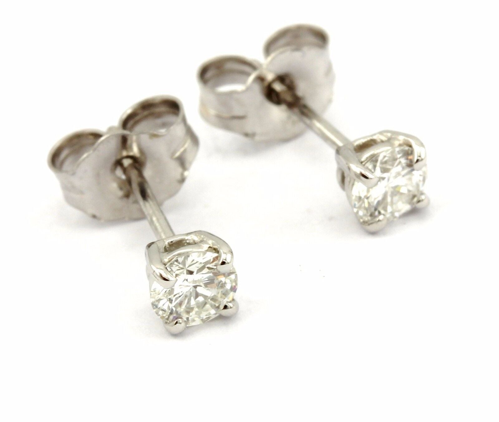 14k white gold 0.35ctw round brilliant diamond solitaire stud earrings NEW 0.57g