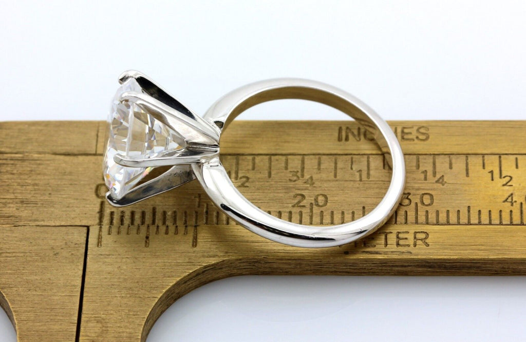 platinum 11.5mm round brilliant cubic zirconia solitaire engagement ring 7.65g