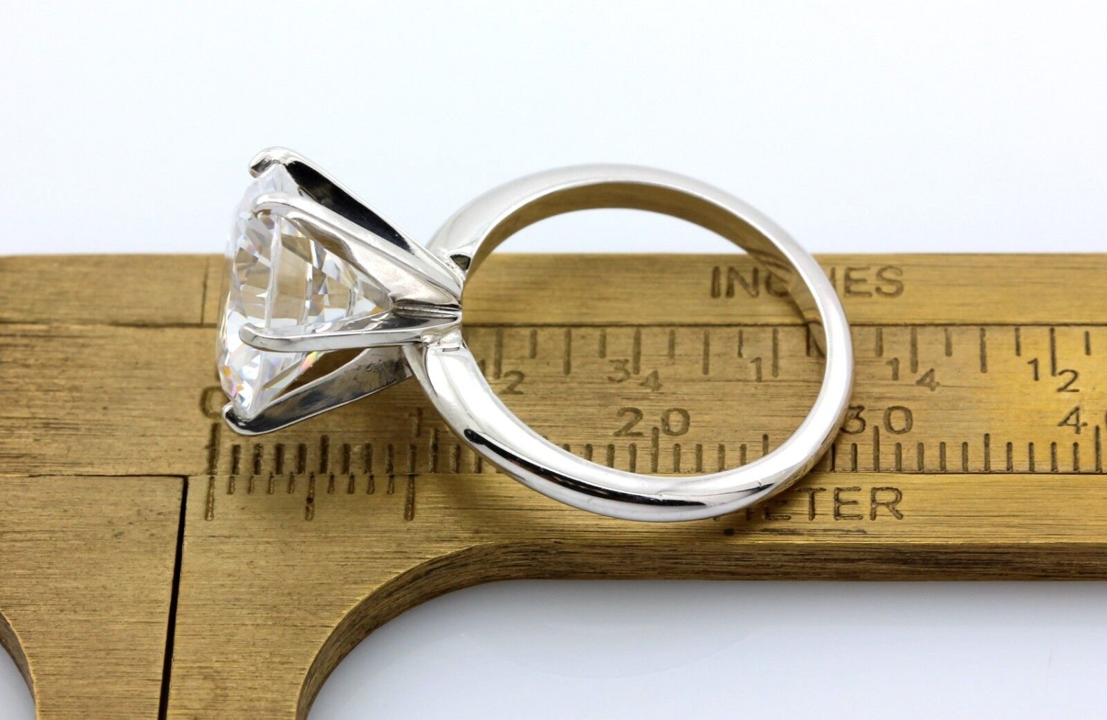 platinum 11.5mm round brilliant cubic zirconia solitaire engagement ring 7.65g