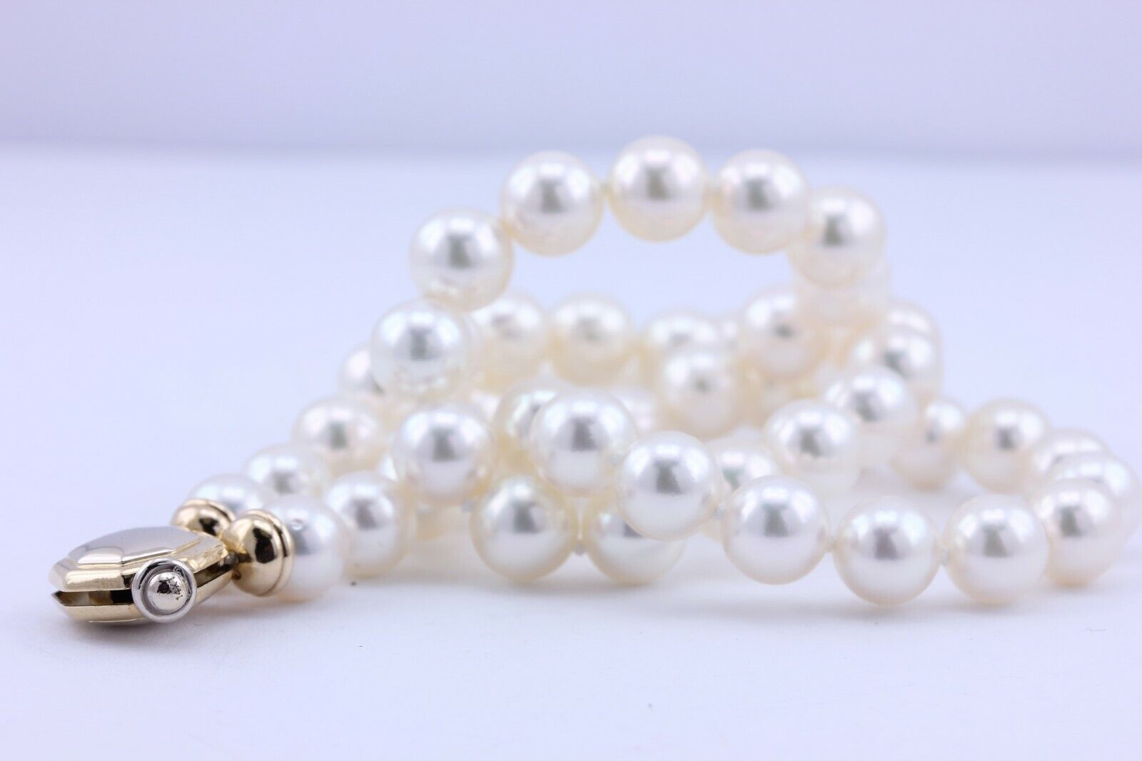 Akoya pearl strand necklace 8mm 18 inch round white 7.5-8m 14k gold clasp estate