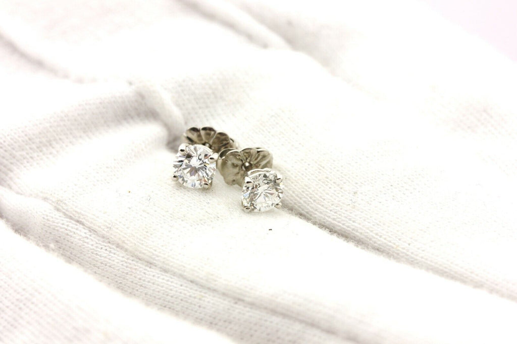 platinum round brilliant solitaire diamond stud earrings 4.8mm 0.84ctw 1.41g