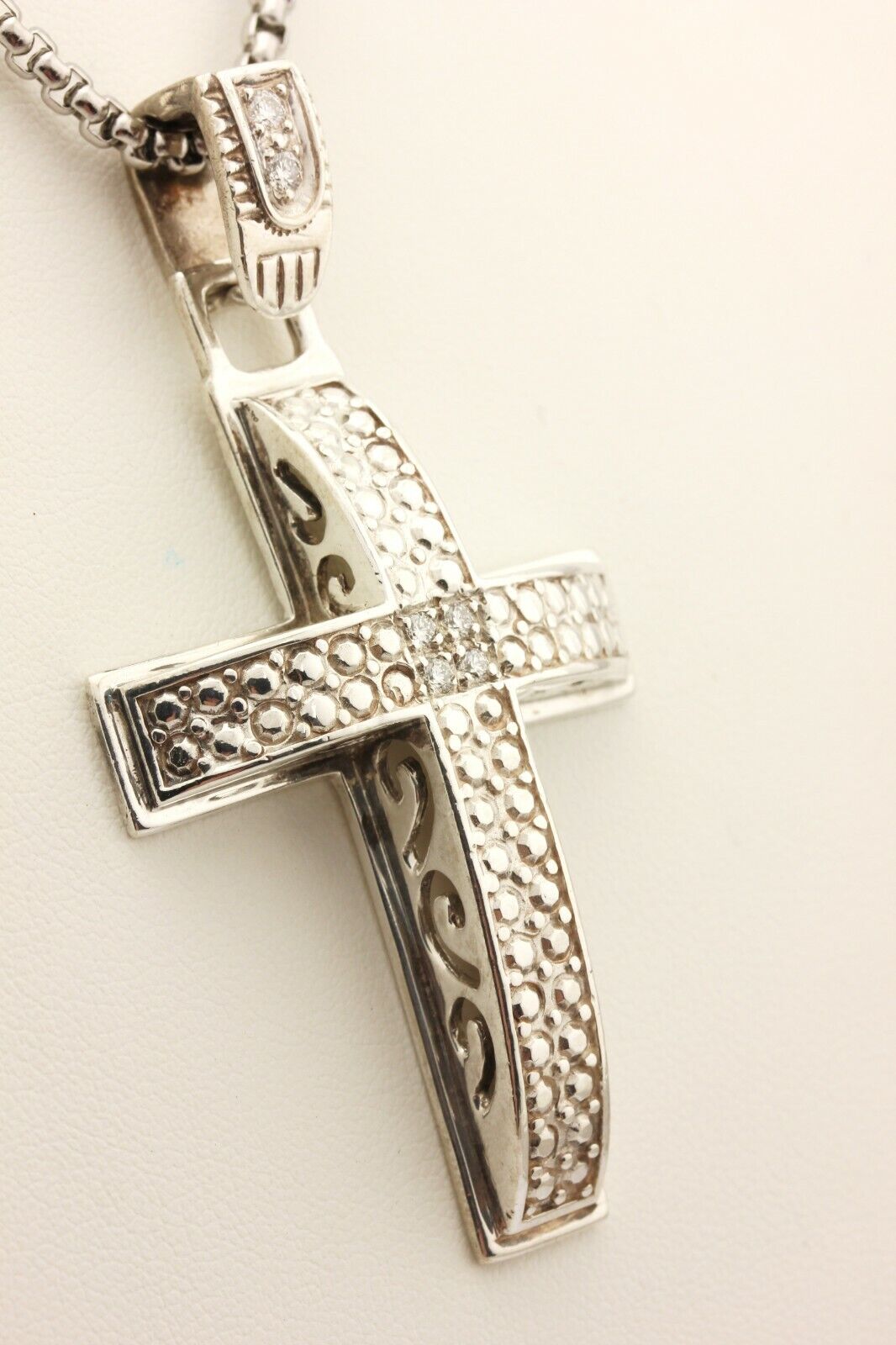 silver 0.30ctw diamond cross pendant 23 inch steel box chain lobster vintage