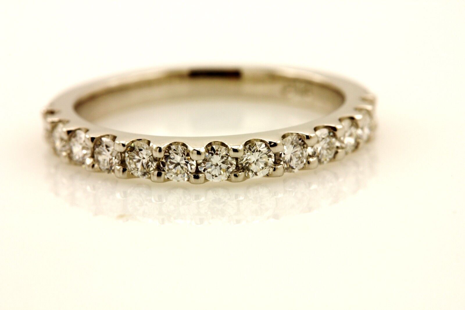 PLATINUM 0.55CTW ROUND DIAMOND ANNIVERSARY WEDDING BAND RING SIZE 5.75 NEW