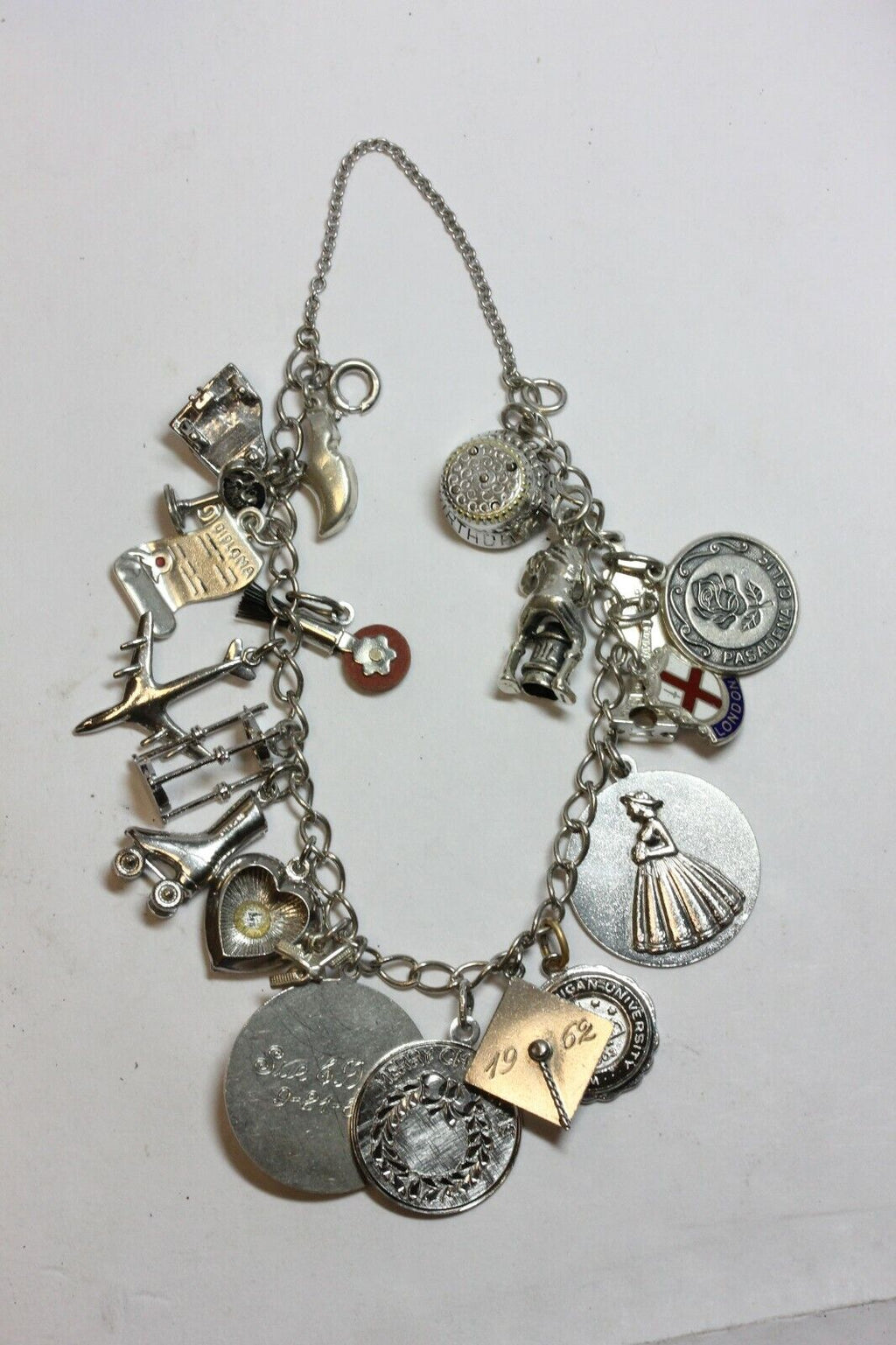 sterling silver 7 inch charm bracelet chain 21 charms estate vintage 45.46g