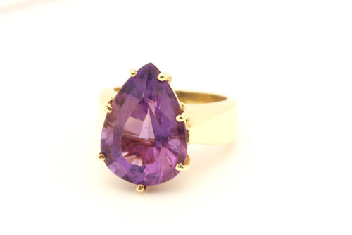 10k yellow gold 11ct purple amethyst pear shape ring size 7.5 7.46g vintage