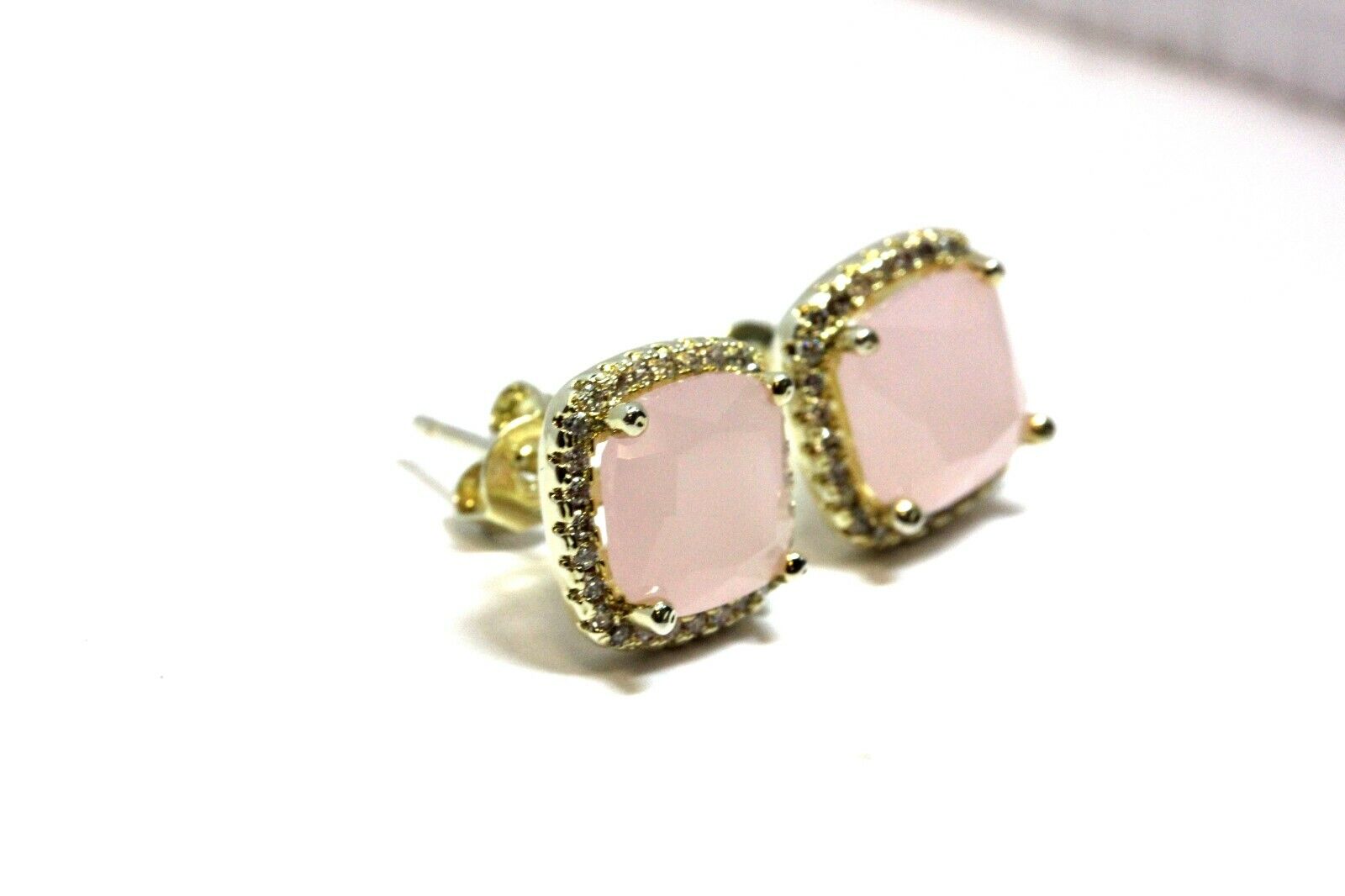 costume fashion rose quartz CZ stud halo earrings new 3.5g