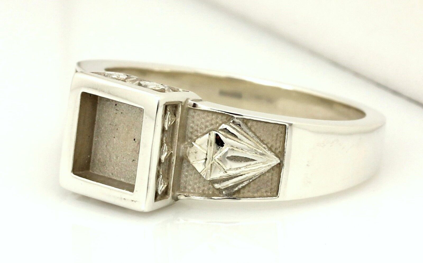Custom sterling silver platinum man's square ring mount setting size 10.5 9.29g