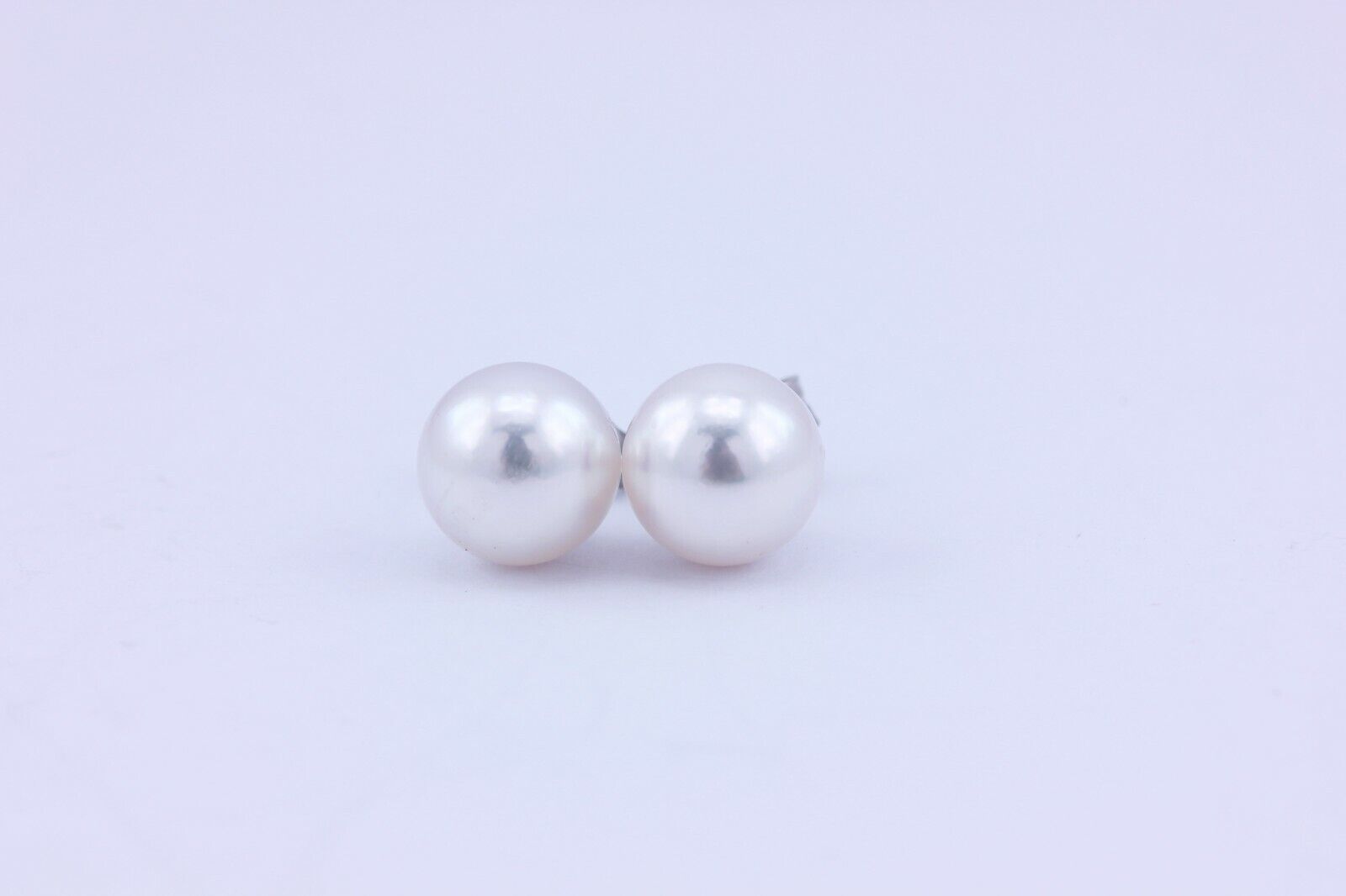 14k white gold 7.20-7.30mm round white pearls stud earrings new