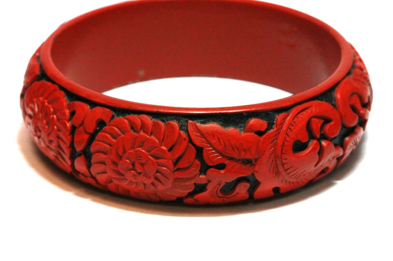 Chinese Cinnabar red black vintage bangle bracelet 7.5 inch 22mm costume 64g