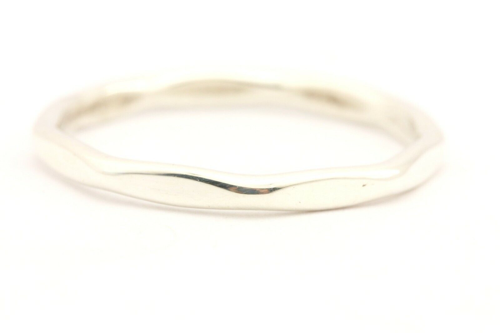 sterling silver hammered wedding anniversary band ring size 6.5 2mm 1.10g estate