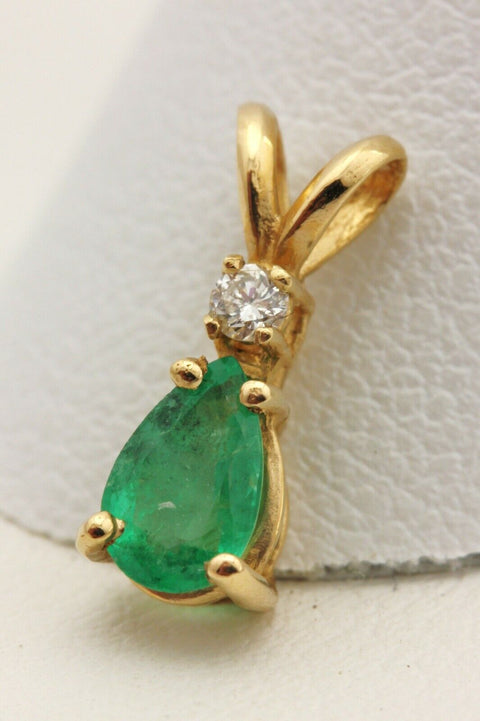 new 14k yellow gold 6x4mm green emerald pear shape pendant round diamond 0.50g