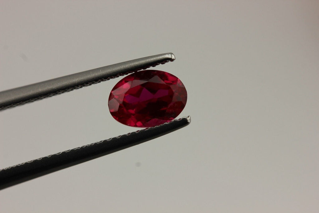 1.04 carat ruby lab created oval 6.90 x 4.98 x 3.41 mm NEW reconstituted
