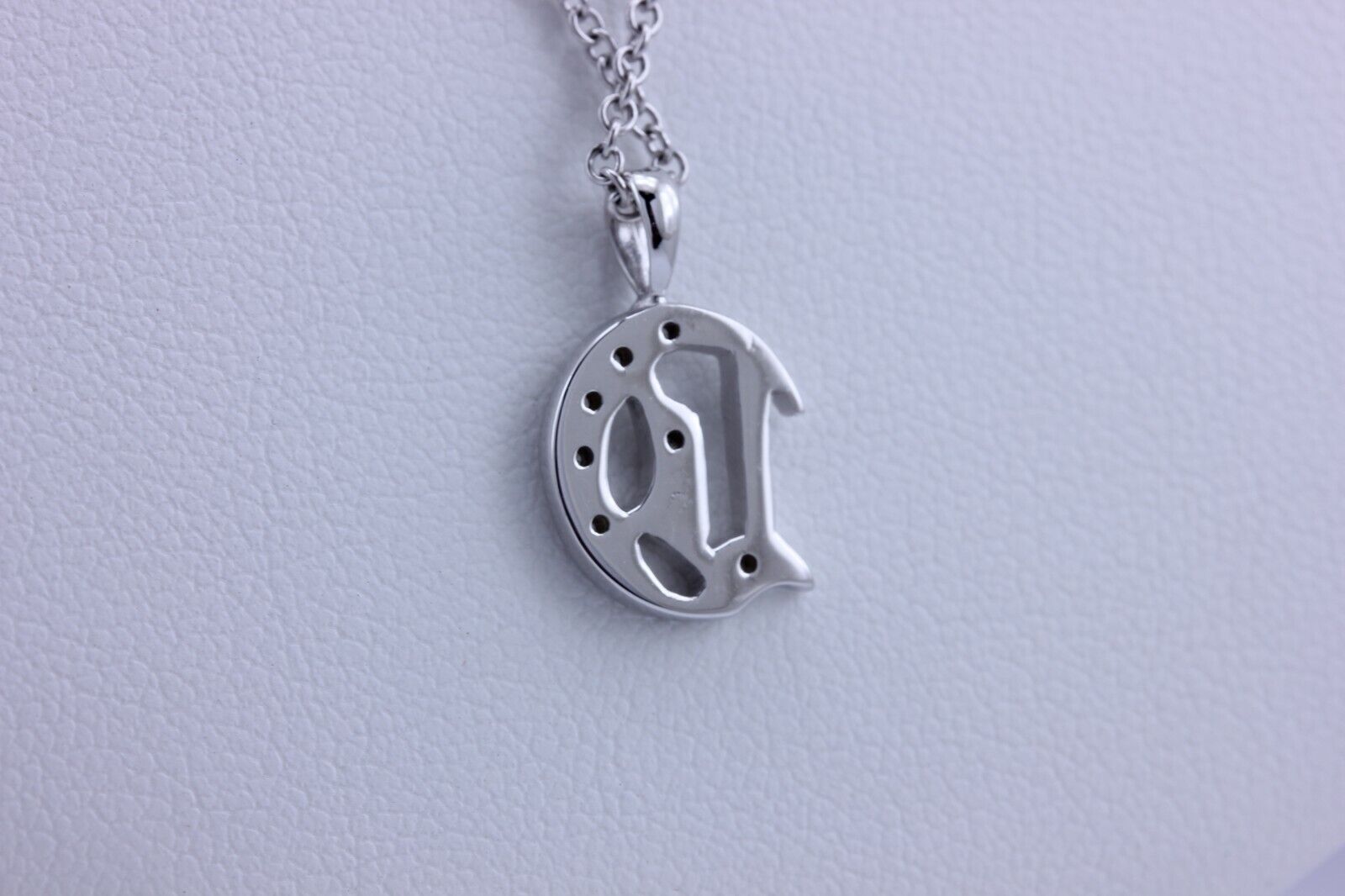 14k white gold round diamond letter D pendant charm new 1.38g 0.5 inch no chain