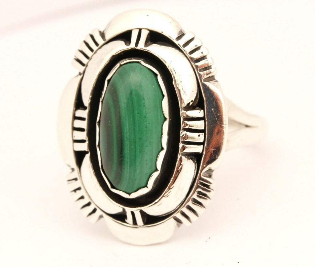 sterling silver 13x7mm oval green malachite ring size 7.5 8.4g vintage estate
