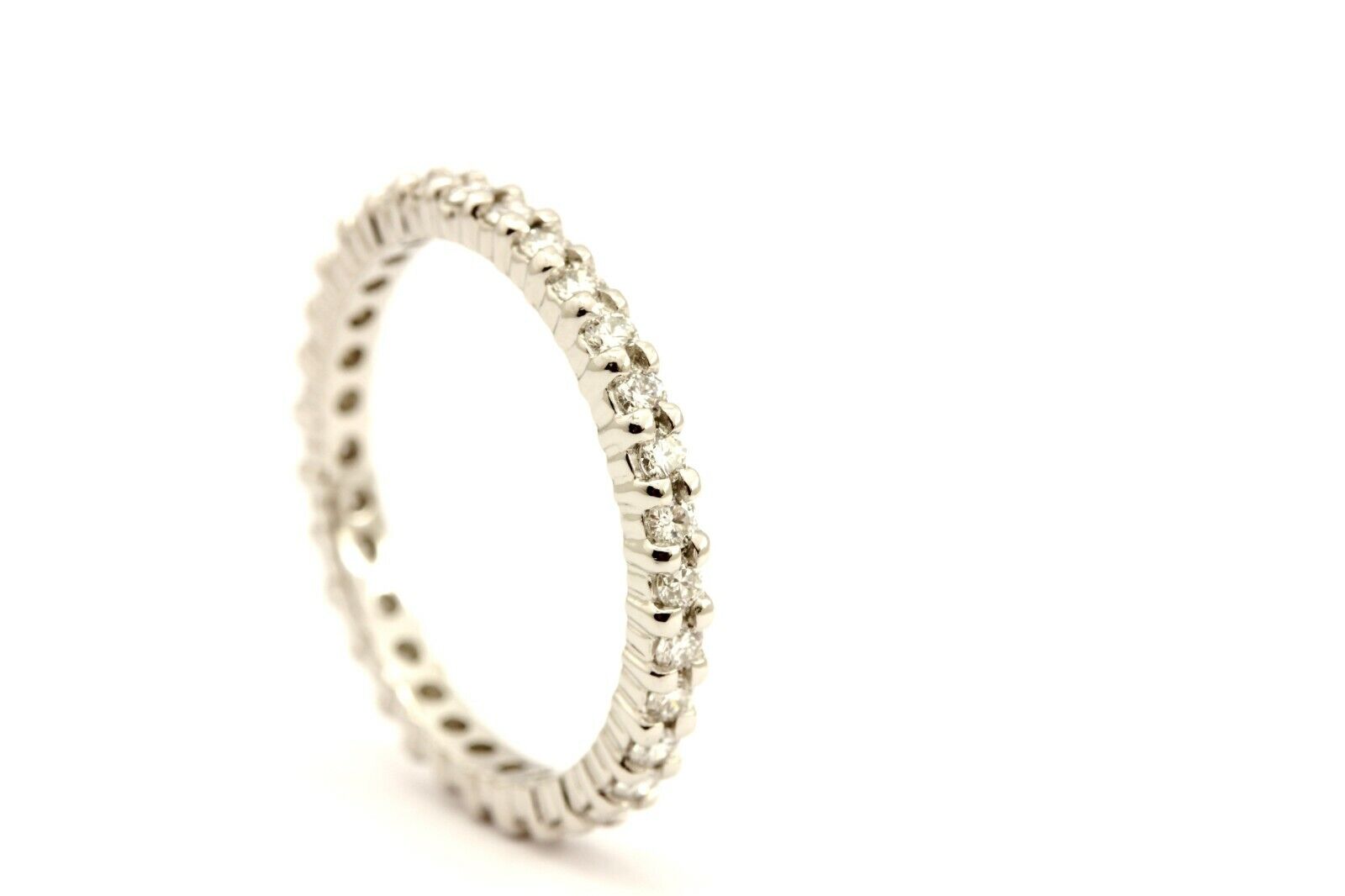 platinum 0.44ctw diamond eternity wedding band ring size 5 2.54g new