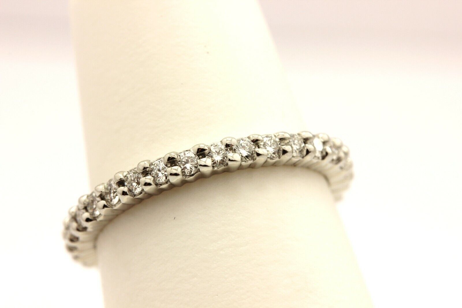 platinum 0.44ctw diamond eternity wedding band ring size 5 2.54g new