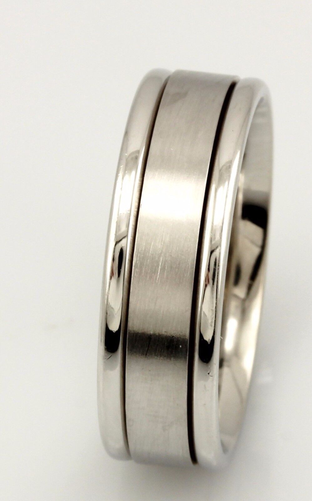 14k white gold Men's Dora ring 7mm wedding band sz10 satin center 8.73g