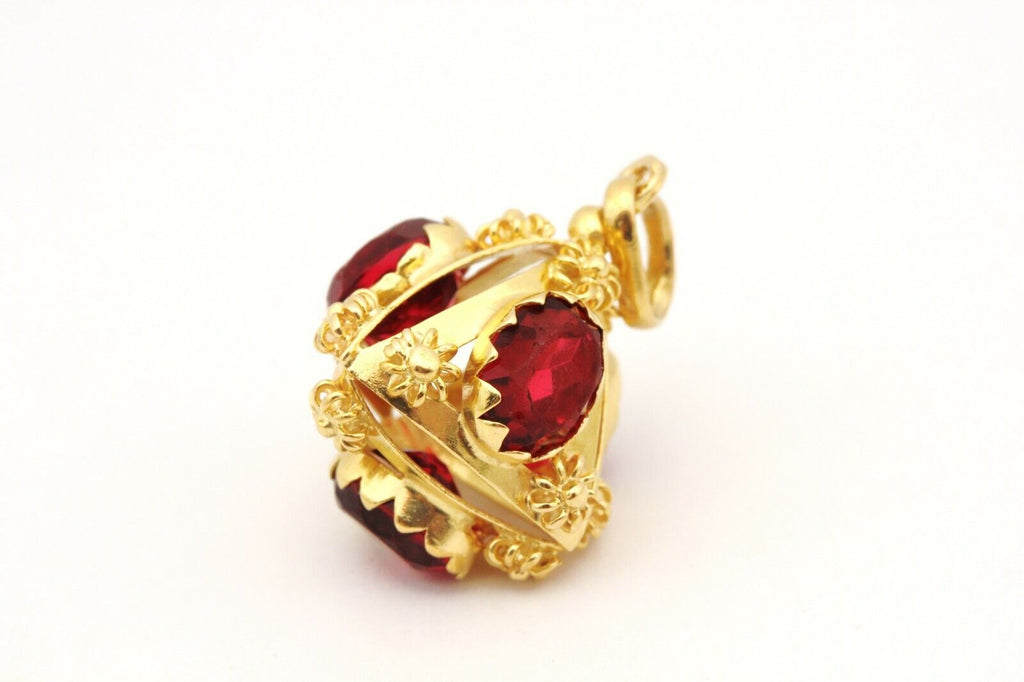 750 18k yellow gold 8.5x6.5mm oval red glass charm pendant vintage 6.62g