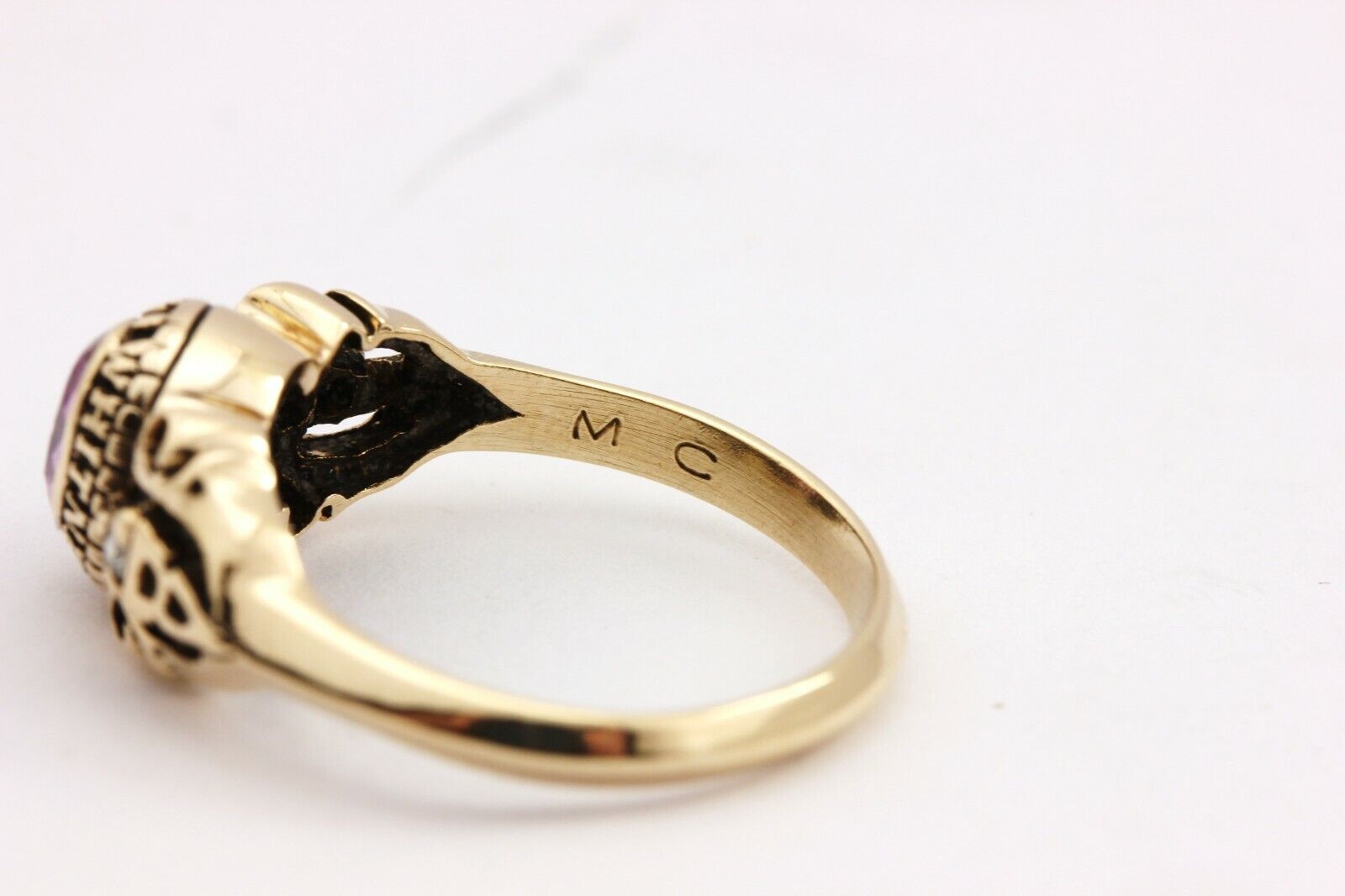10k yellow gold pink sapphire diamond class ring 1984 size 6.25 estate vintage