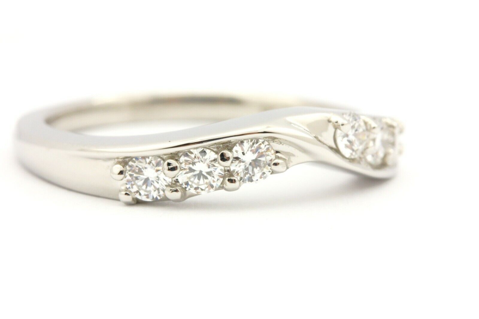 platinum 0.35ctw natural diamond twist wedding band size 6.25 3mm 5.43g new