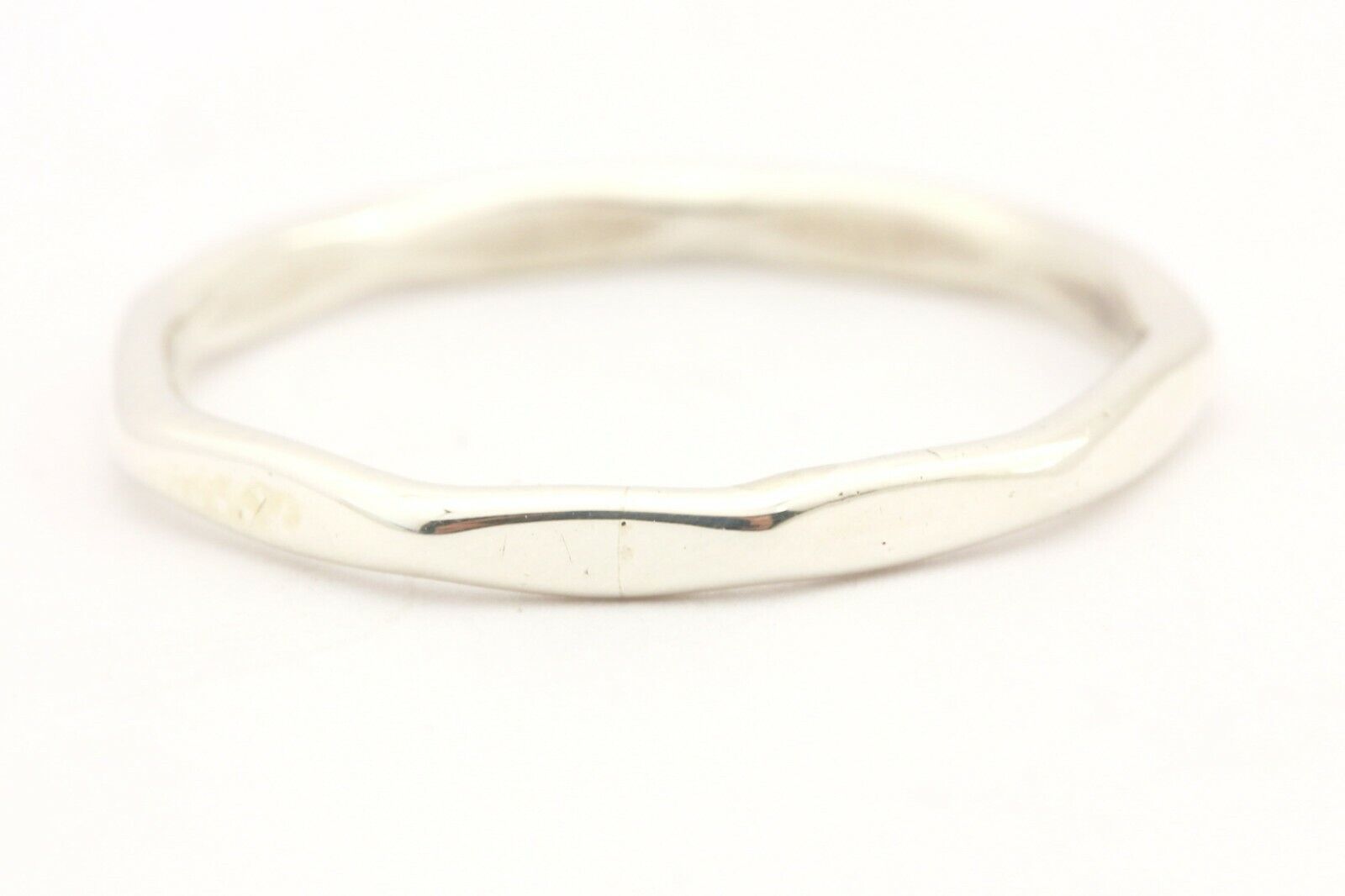 sterling silver hammered wedding anniversary band ring size 6.5 2mm 1.10g estate