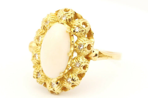 18k yellow gold white coral 11.7x6.5mm oval vintage estate ring size 6.5 3.7g