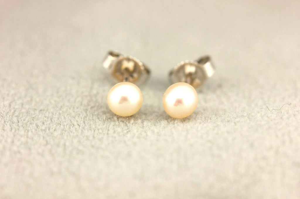 14k white gold 4-4.5mm white round cultured pearl stud earrings NEW