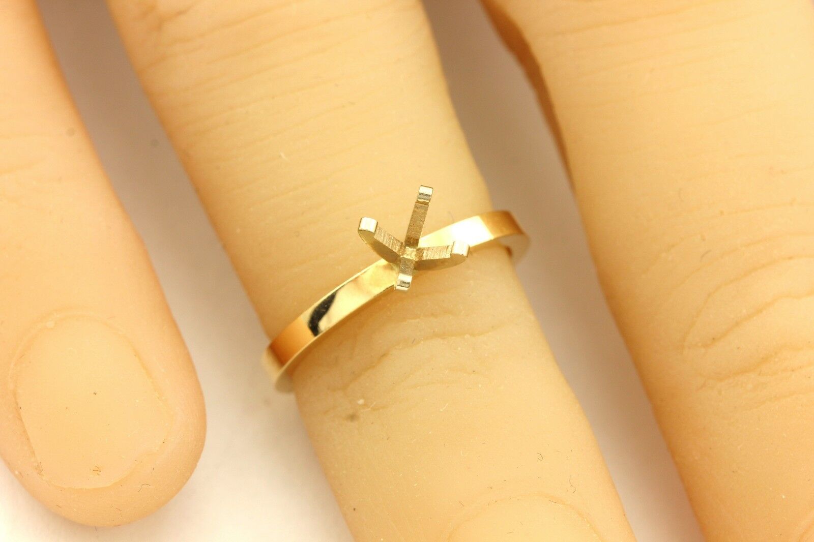 NEW 14k yellow gold 4mm 0.25ct round solitaire engagement ring setting size 4.75